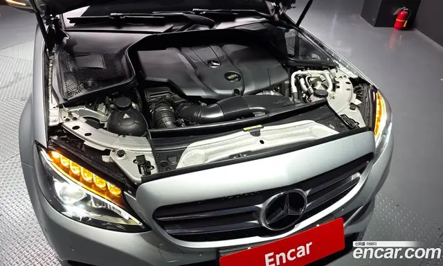 Mercedes-Benz C-Class 2018 2.1 автомат (гидро), миниатюра 6