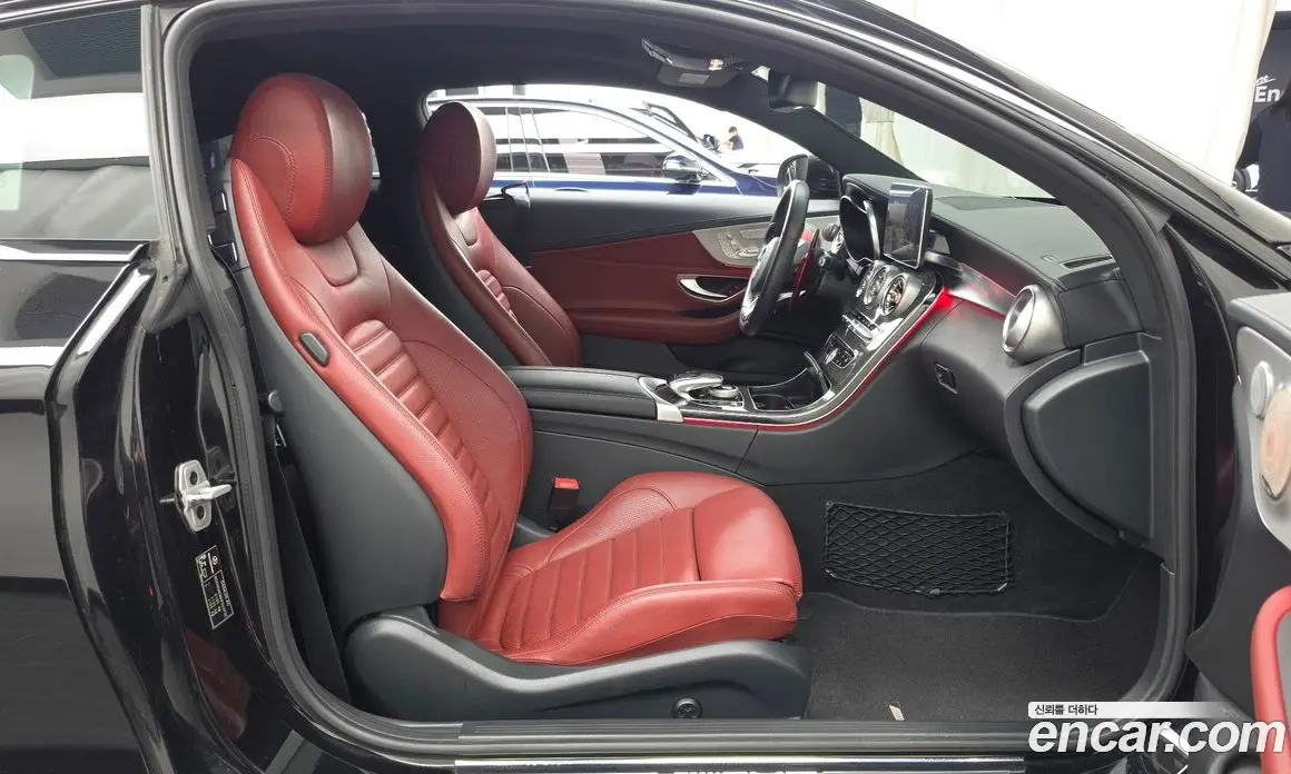 Mercedes-Benz C-Class 2018 3.0 автомат (гидро), фото 17