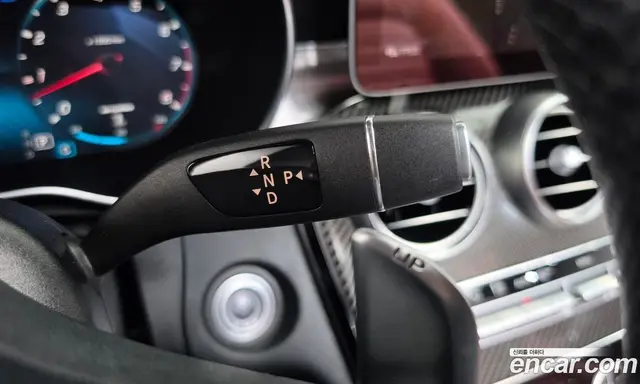 Mercedes-Benz C-Class 2019 3.0 автомат (гидро), миниатюра 12