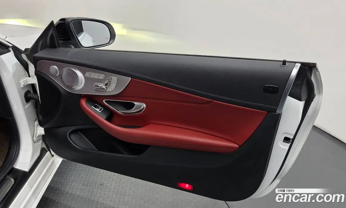 Mercedes-Benz C-Class 2019 3.0 автомат (гидро), фото 15 Mercedes-Benz C-Class 2019 3.0 автомат (гидро), фото 15