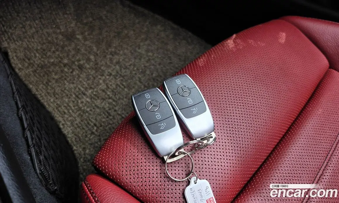 Mercedes-Benz C-Class 2019 3.0 автомат (гидро), фото 20 Mercedes-Benz C-Class 2019 3.0 автомат (гидро), фото 20