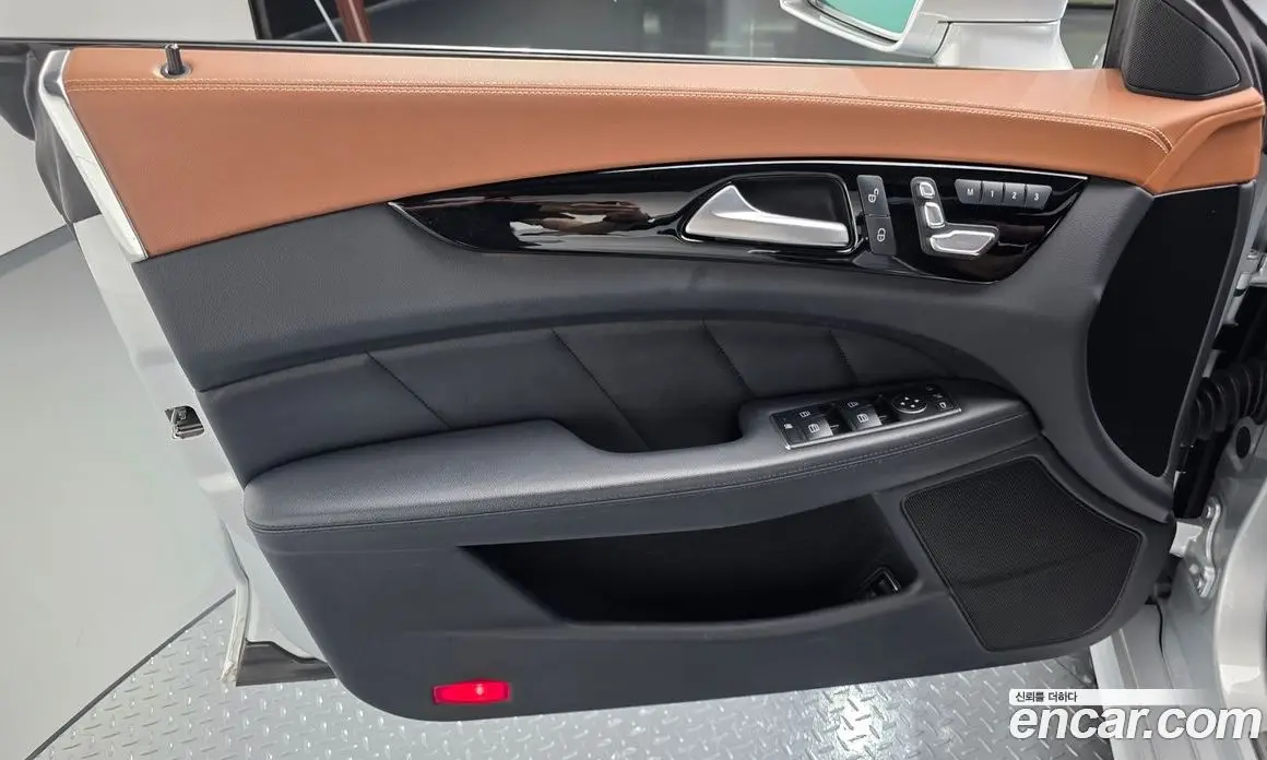 Mercedes-Benz CLS-Class 2017 2.1 автомат (гидро), фото 13 Mercedes-Benz CLS-Class 2017 2.1 автомат (гидро), фото 13