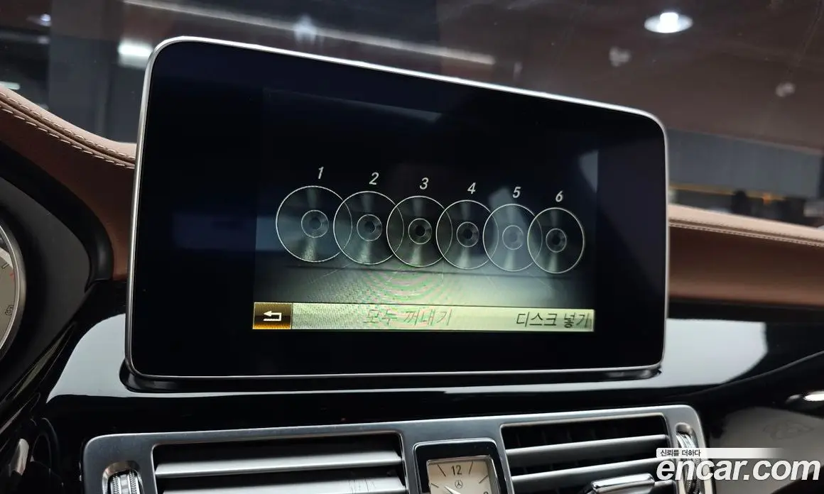 Mercedes-Benz CLS-Class 2017 2.1 автомат (гидро), фото 19 Mercedes-Benz CLS-Class 2017 2.1 автомат (гидро), фото 19