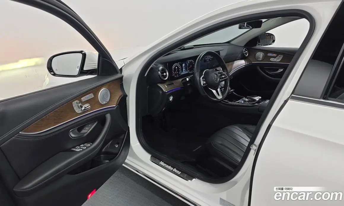 Mercedes-Benz E-Class 2019 2.0 автомат (гидро), фото 13