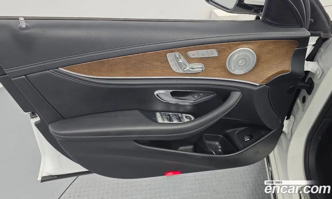 Mercedes-Benz E-Class 2019 2.0 автомат (гидро), фото 14