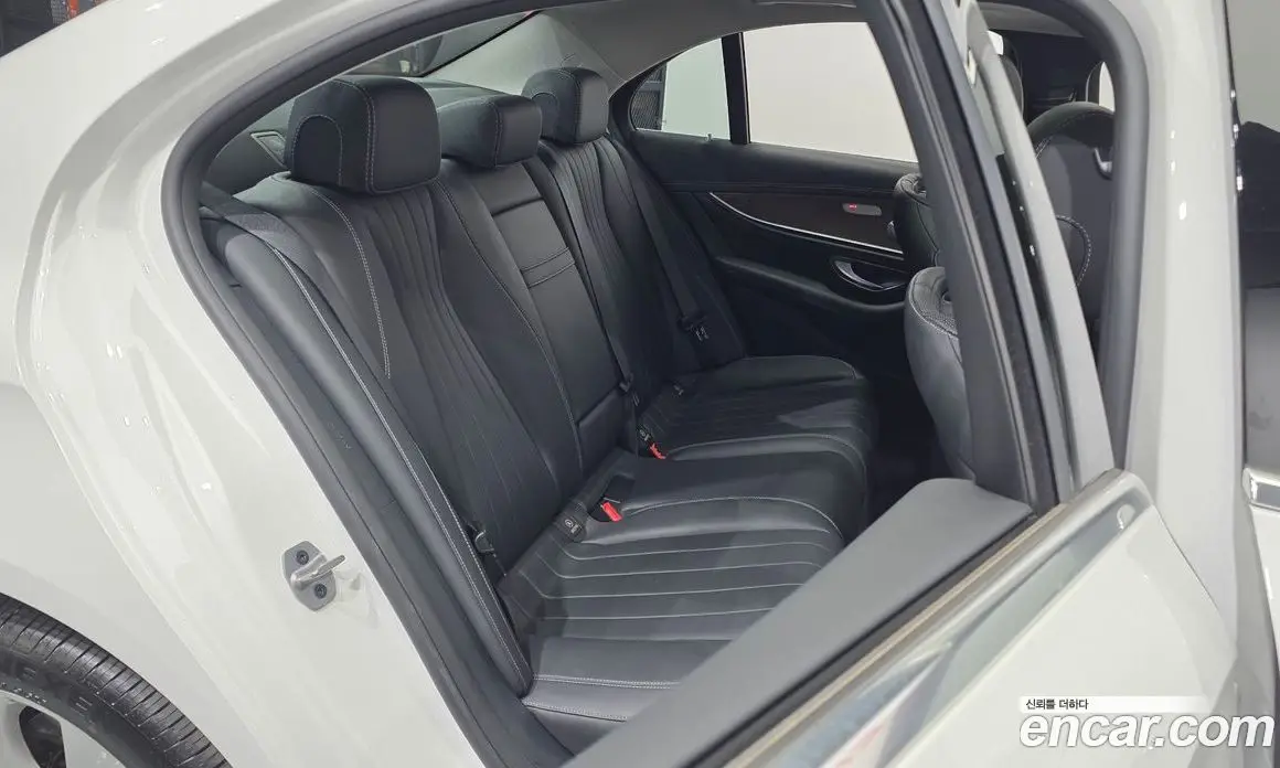 Mercedes-Benz E-Class 2019 2.0 автомат (гидро), фото 18
