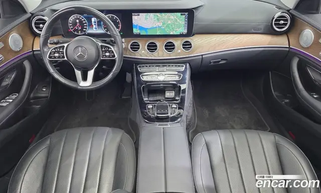 Mercedes-Benz E-Class 2019 2.0 автомат (гидро), миниатюра 10