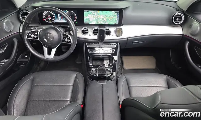 Mercedes-Benz E-Class 2019 2.0 автомат (гидро), миниатюра 10
