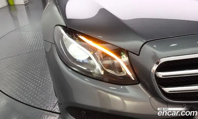 Mercedes-Benz E-Class 2020 2.0 автомат (гидро), миниатюра 8 Mercedes-Benz E-Class 2020 2.0 автомат (гидро), миниатюра 8
