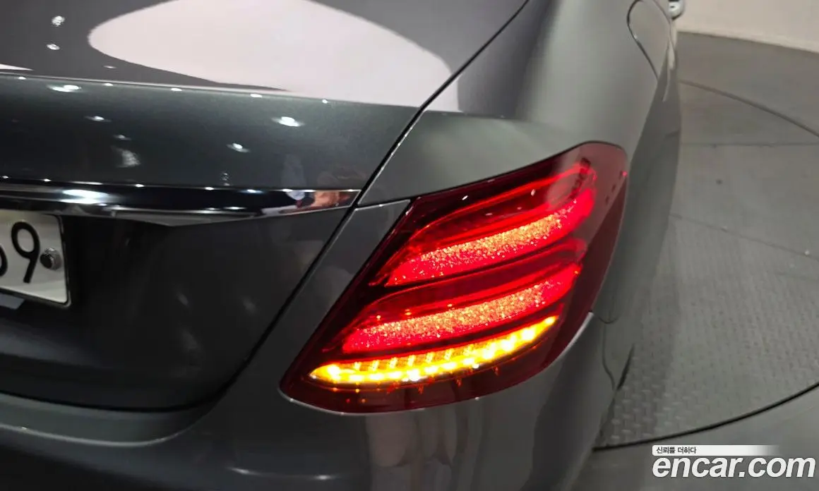 Mercedes-Benz E-Class 2020 2.0 автомат (гидро), фото 9 Mercedes-Benz E-Class 2020 2.0 автомат (гидро), фото 9