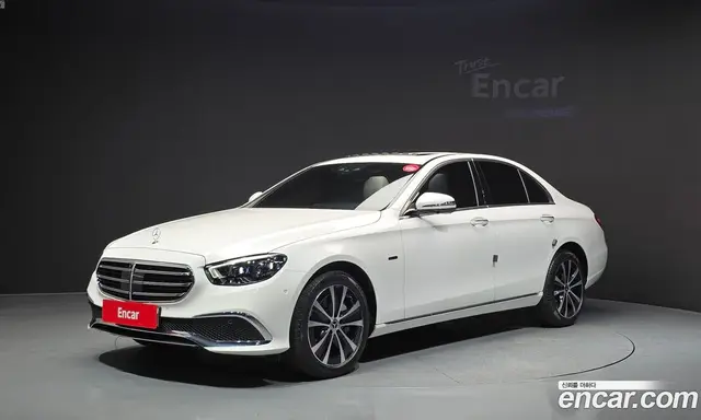 Mercedes-Benz E-Class, 2021, 17 124 км