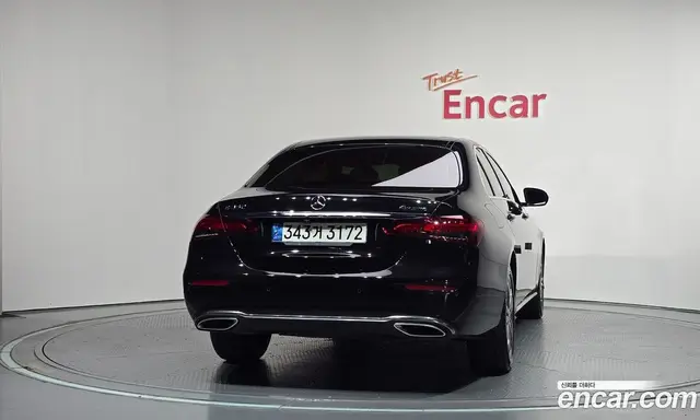 Mercedes-Benz E-Class 2021 2.0 автомат (гидро), миниатюра 4 Mercedes-Benz E-Class 2021 2.0 автомат (гидро), миниатюра 4