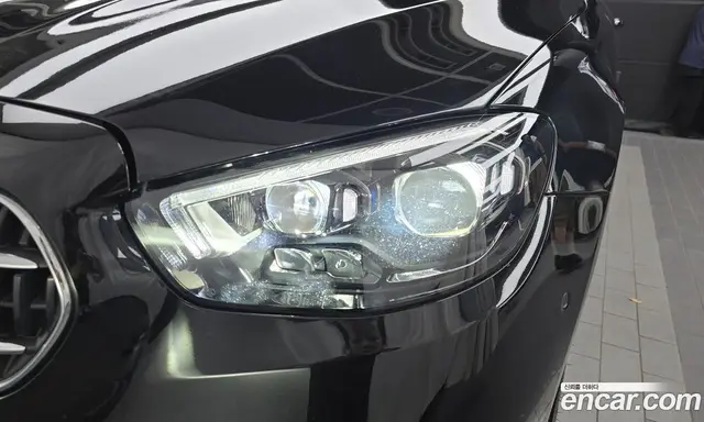 Mercedes-Benz E-Class 2021 2.0 автомат (гидро), миниатюра 8 Mercedes-Benz E-Class 2021 2.0 автомат (гидро), миниатюра 8