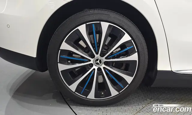 Mercedes-Benz EQE 2023 0.3 автомат (гидро), миниатюра 5 Mercedes-Benz EQE 2023 0.3 автомат (гидро), миниатюра 5