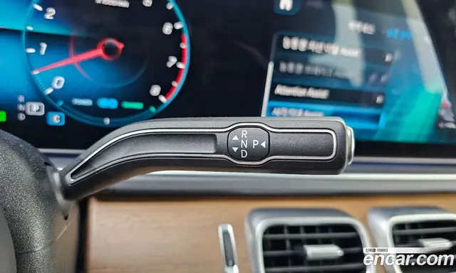 Mercedes-Benz GLE-Class 2019 3.0 автомат (гидро), миниатюра 12