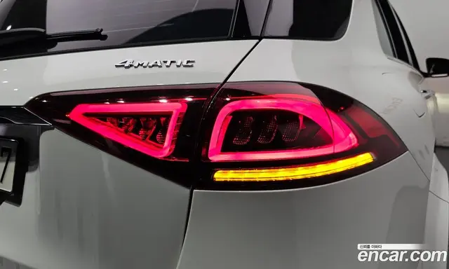Mercedes-Benz GLE-Class 2021 3.0 автомат (гидро), миниатюра 9