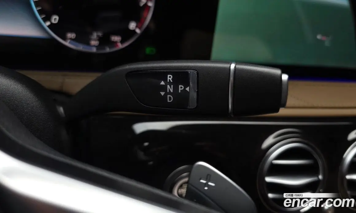 Mercedes-Benz S-Class 2019 6.0 автомат (гидро), фото 12