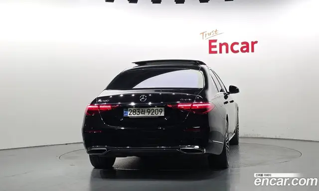Mercedes-Benz S-Class 2021 4.0 автомат (гидро), миниатюра 4