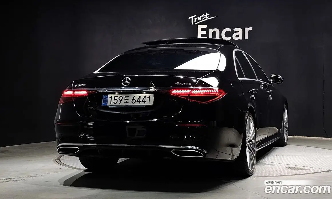 Mercedes-Benz S-Class 2024 3.0 автомат (гидро), фото 4 Mercedes-Benz S-Class 2024 3.0 автомат (гидро), фото 4