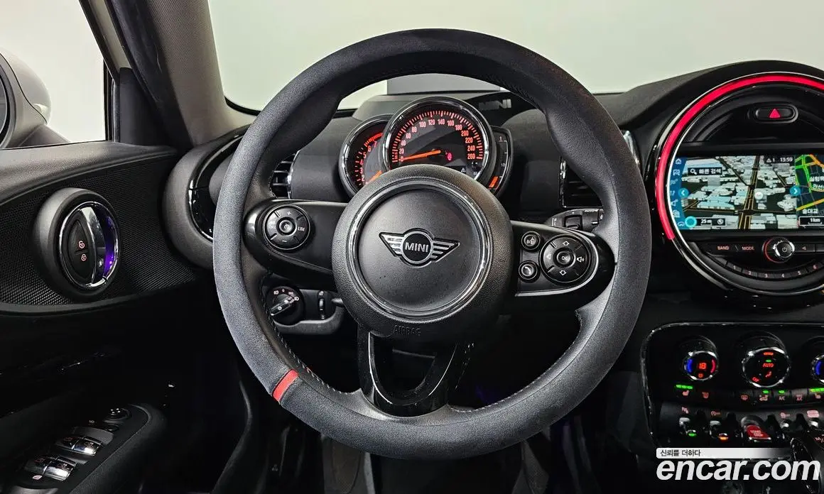 Mini Clubman 2019 1.5 автомат (гидро), фото 13 Mini Clubman 2019 1.5 автомат (гидро), фото 13