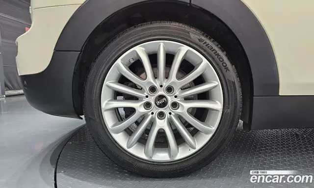 Mini Clubman 2019 1.5 автомат (гидро), миниатюра 5 Mini Clubman 2019 1.5 автомат (гидро), миниатюра 5