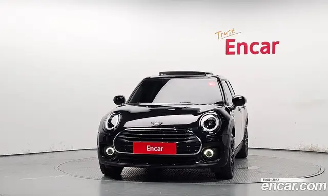 Mini Clubman 2023 1.5 автомат (гидро), миниатюра 3 Mini Clubman 2023 1.5 автомат (гидро), миниатюра 3
