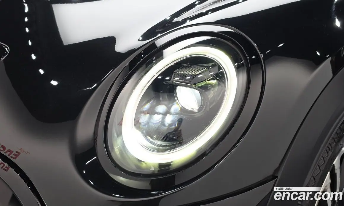 Mini Cooper 2024 2.0 автомат (гидро), фото 8 Mini Cooper 2024 2.0 автомат (гидро), фото 8