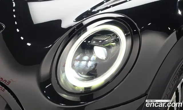 Mini Cooper 2024 2.0 автомат (гидро), миниатюра 8 Mini Cooper 2024 2.0 автомат (гидро), миниатюра 8