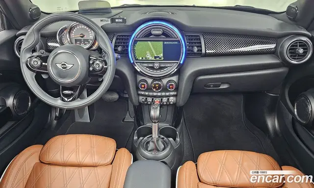 Mini Cooper Convertible 2018 2.0 автомат (гидро), миниатюра 10 Mini Cooper Convertible 2018 2.0 автомат (гидро), миниатюра 10