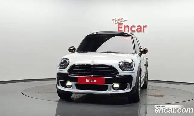 Mini Countryman 2018 2.0 автомат (гидро), миниатюра 2 Mini Countryman 2018 2.0 автомат (гидро), миниатюра 2