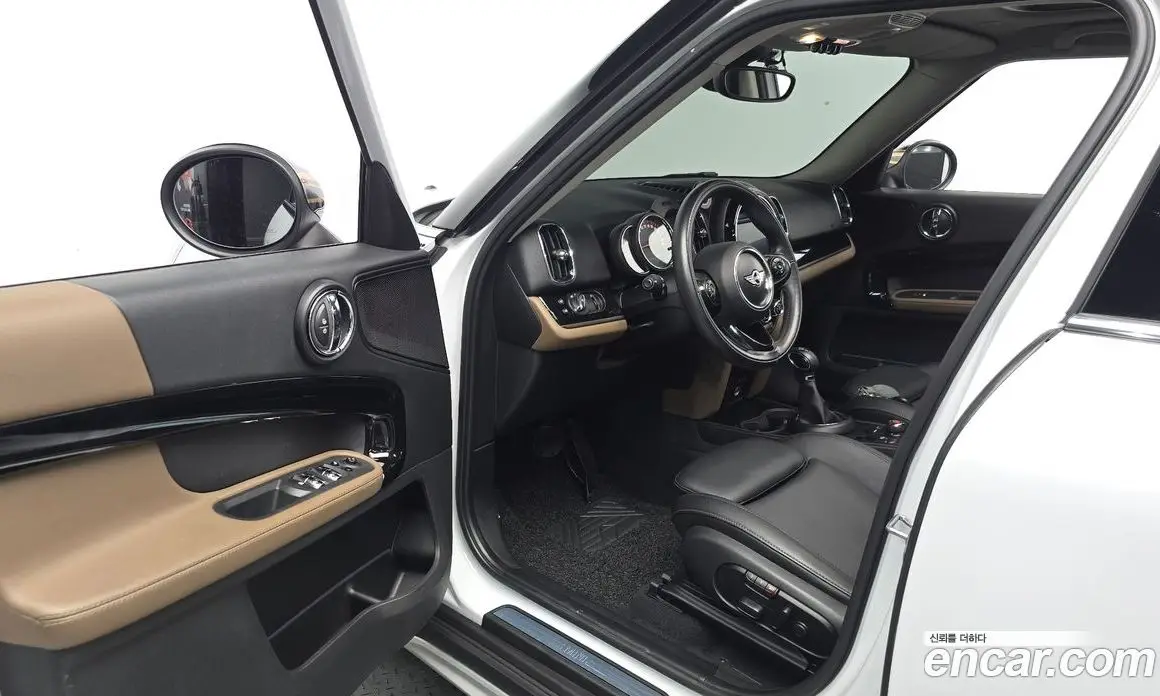 Mini Countryman 2018 2.0 автомат (гидро), фото 12 Mini Countryman 2018 2.0 автомат (гидро), фото 12