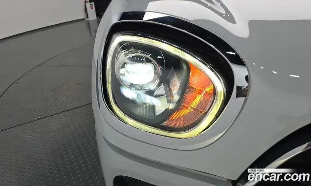 Mini Countryman 2018 2.0 автомат (гидро), миниатюра 7 Mini Countryman 2018 2.0 автомат (гидро), миниатюра 7