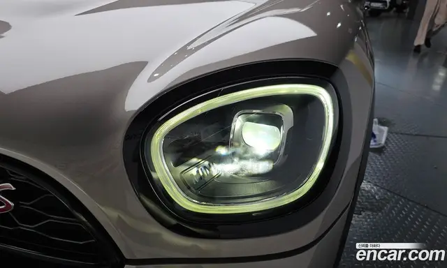 Mini Countryman 2023 2.0 автомат (гидро), миниатюра 7