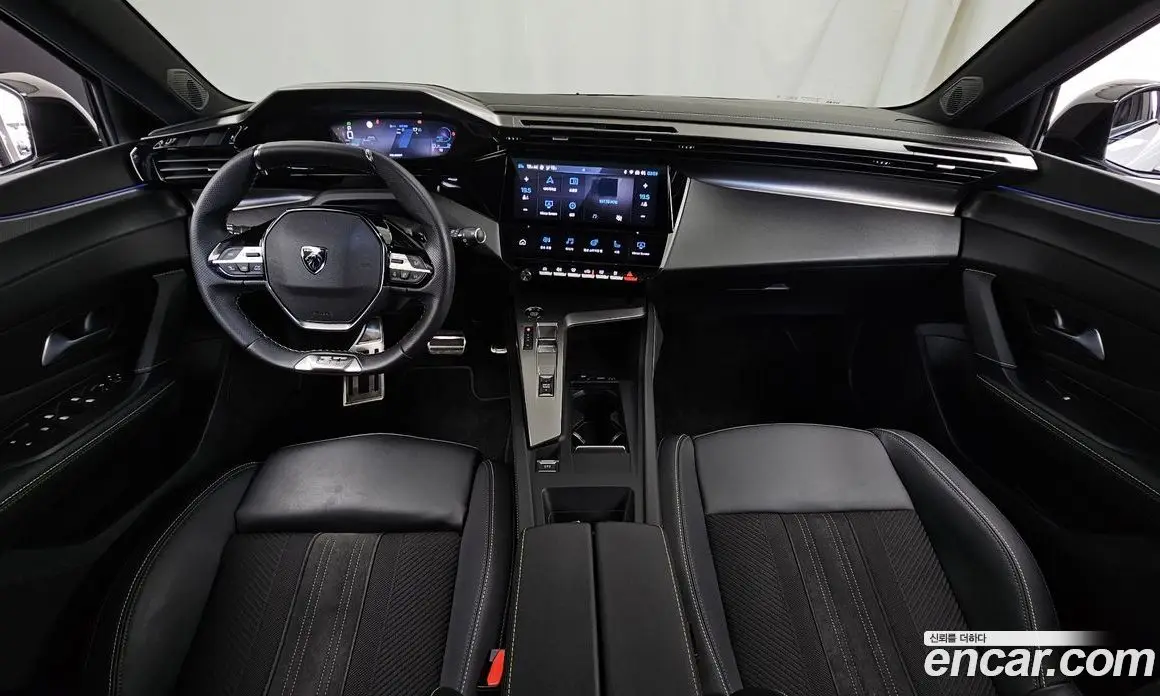 Peugeot 308 2024 1.2 автомат (гидро), фото 10 Peugeot 308 2024 1.2 автомат (гидро), фото 10