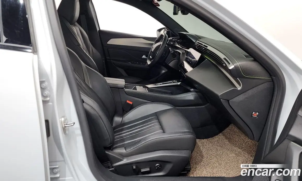 Peugeot 408 2024 1.2 автомат (гидро), фото 16 Peugeot 408 2024 1.2 автомат (гидро), фото 16