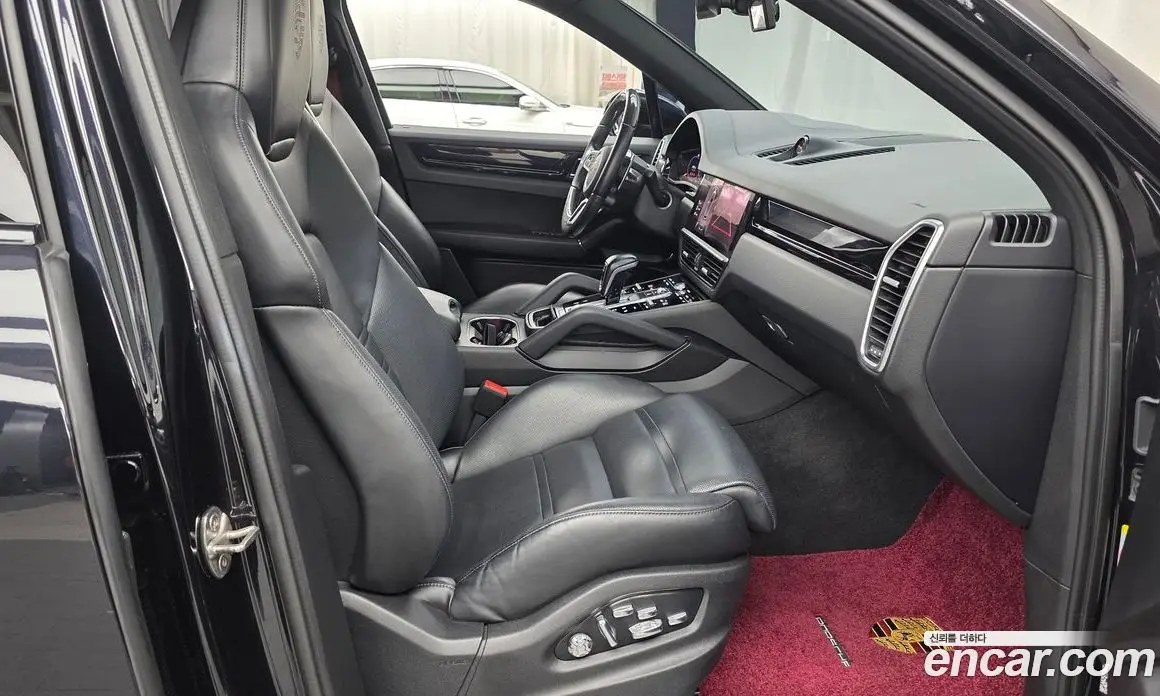 Porsche Cayenne 2021 3.0 автомат (гидро), фото 16 Porsche Cayenne 2021 3.0 автомат (гидро), фото 16
