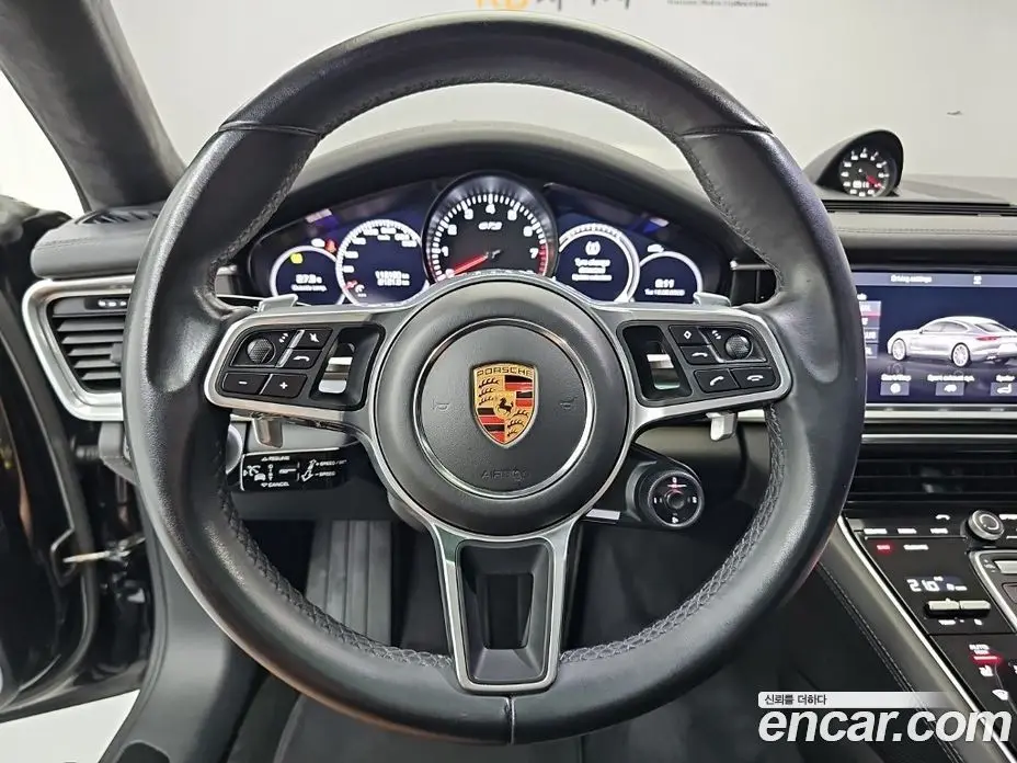 Porsche Panamera 2019 4.0 автомат (гидро), фото 9