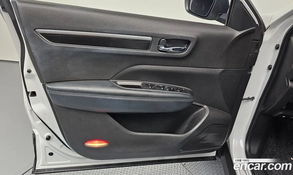 Renault (Samsung) QM6 2017 2.0 автомат (гидро), фото 14 Renault (Samsung) QM6 2017 2.0 автомат (гидро), фото 14