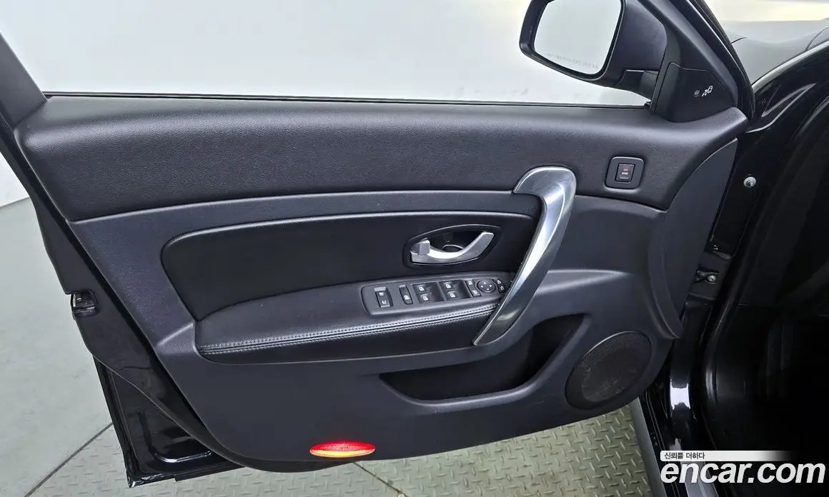 Renault (Samsung) SM5 2013 2.0 автомат (гидро), фото 14 Renault (Samsung) SM5 2013 2.0 автомат (гидро), фото 14