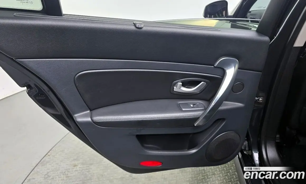 Renault (Samsung) SM5 2013 2.0 автомат (гидро), фото 15 Renault (Samsung) SM5 2013 2.0 автомат (гидро), фото 15