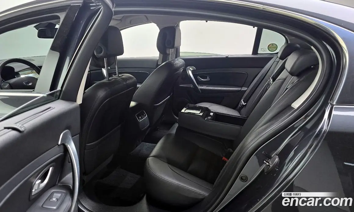Renault (Samsung) SM5 2013 2.0 автомат (гидро), фото 16 Renault (Samsung) SM5 2013 2.0 автомат (гидро), фото 16