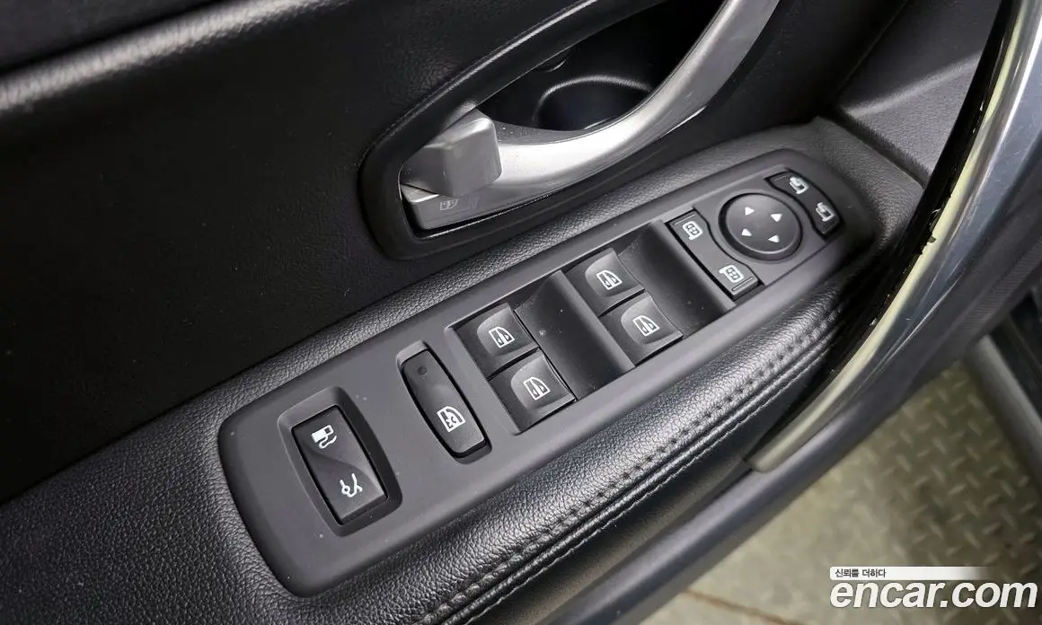 Renault (Samsung) SM5 2013 2.0 автомат (гидро), фото 18 Renault (Samsung) SM5 2013 2.0 автомат (гидро), фото 18