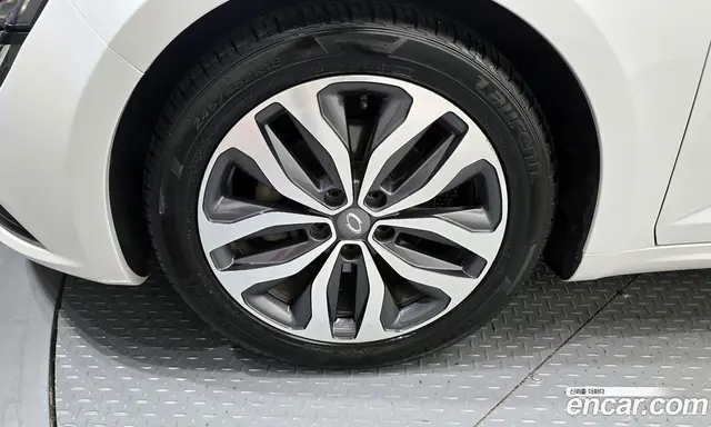 Renault (Samsung) SM6 2016 2.0 автомат (гидро), миниатюра 5 Renault (Samsung) SM6 2016 2.0 автомат (гидро), миниатюра 5