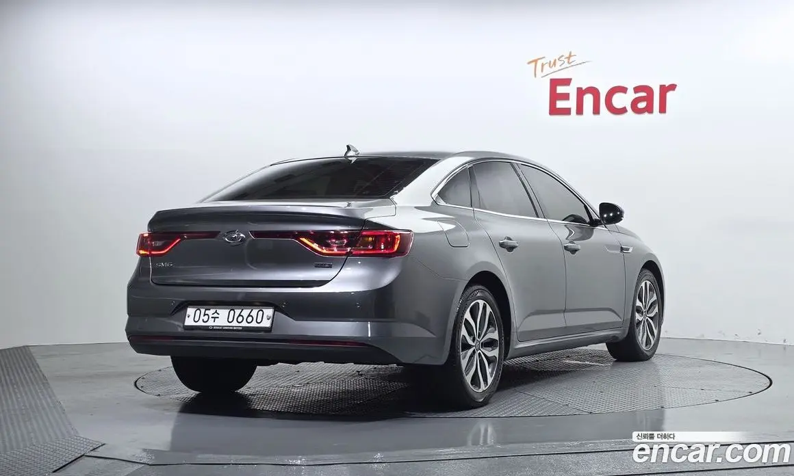 Renault (Samsung) SM6 2016 2.0 автомат (гидро), фото 2 Renault (Samsung) SM6 2016 2.0 автомат (гидро), фото 2