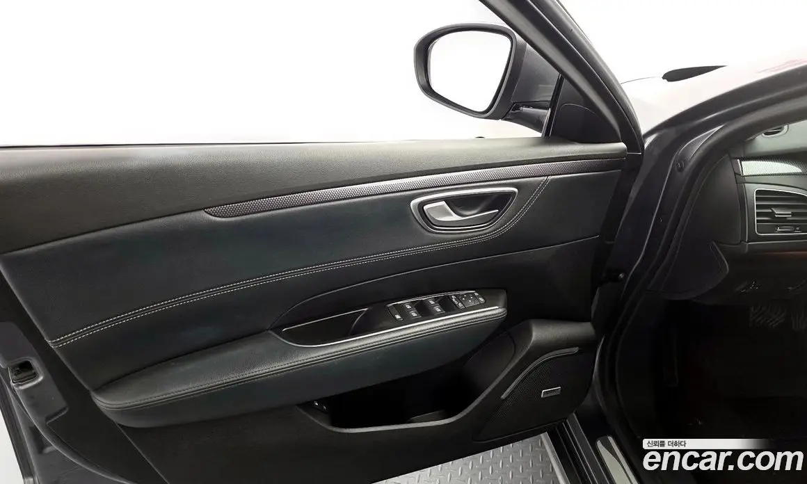 Renault (Samsung) SM6 2016 2.0 автомат (гидро), фото 14 Renault (Samsung) SM6 2016 2.0 автомат (гидро), фото 14