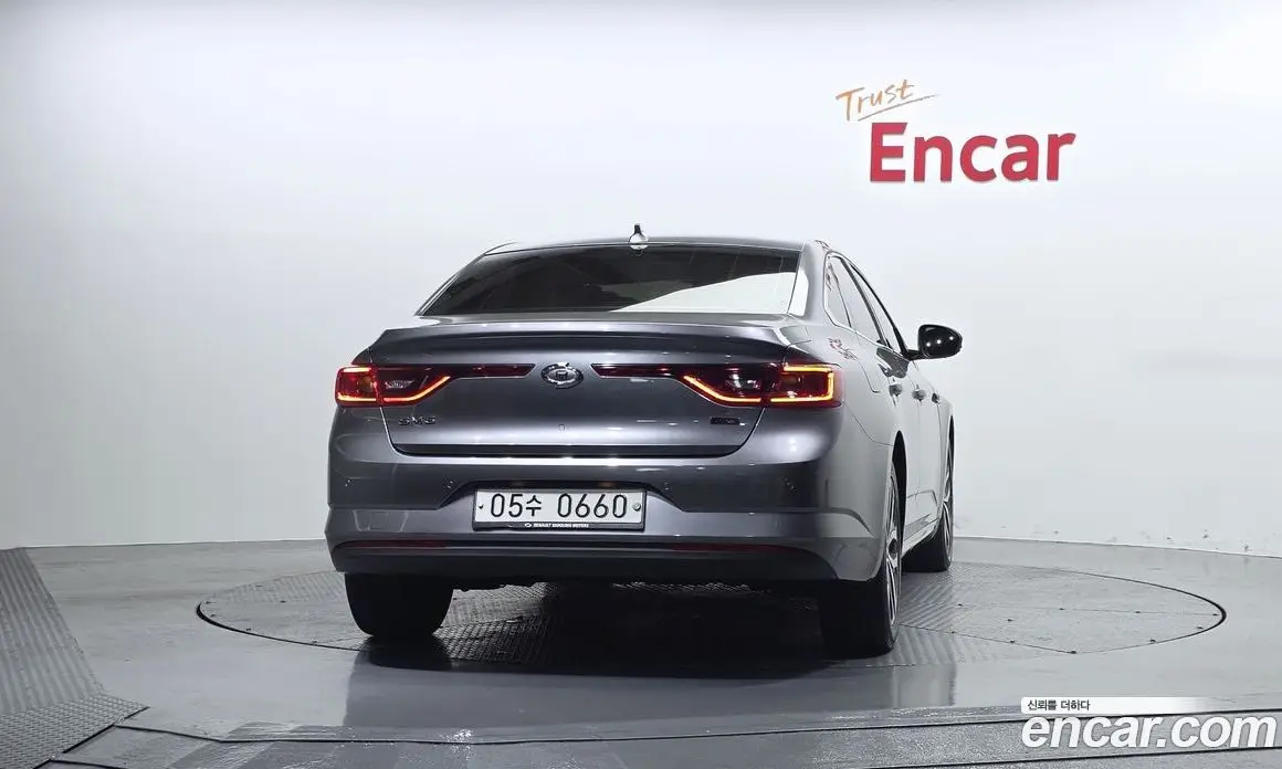 Renault (Samsung) SM6 2016 2.0 автомат (гидро), фото 4 Renault (Samsung) SM6 2016 2.0 автомат (гидро), фото 4