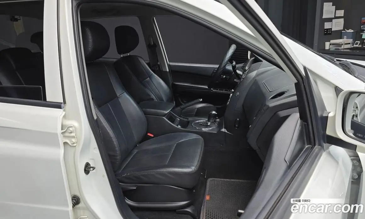 SsangYong Korando 2014 2.0 автомат (гидро), фото 18