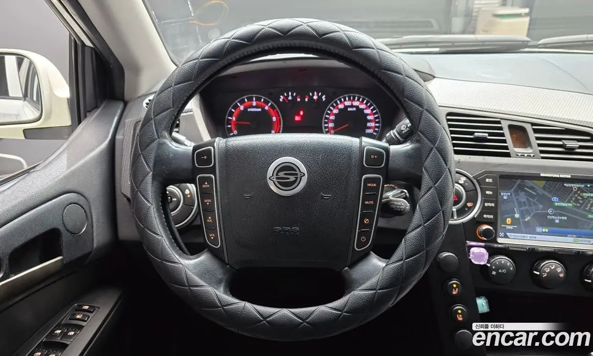 SsangYong Korando 2014 2.0 автомат (гидро), фото 19