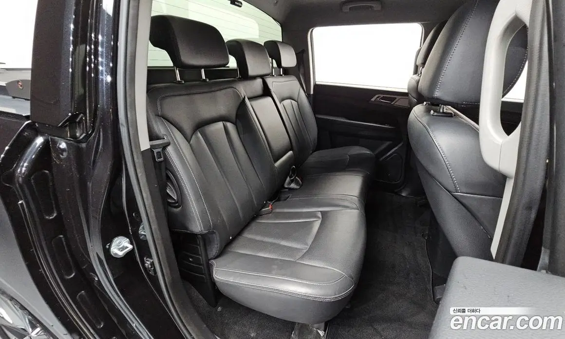 SsangYong Rexton 2018 2.2 автомат (гидро), фото 17