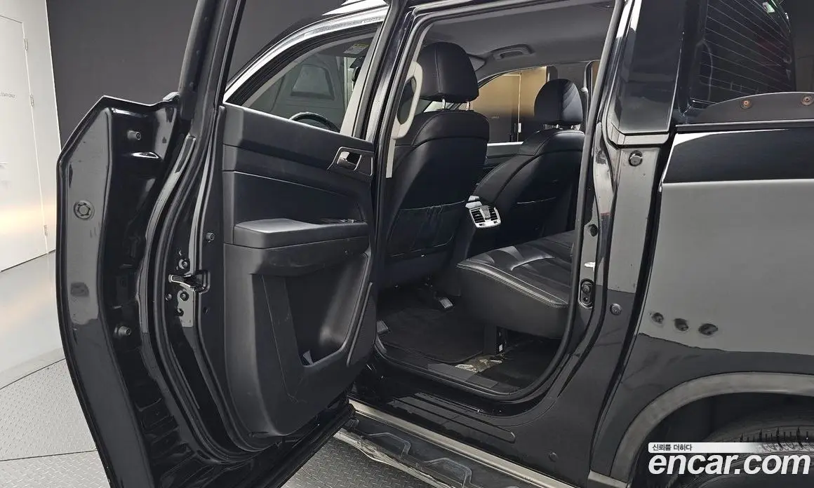 SsangYong Rexton 2018 2.2 автомат (гидро), фото 18